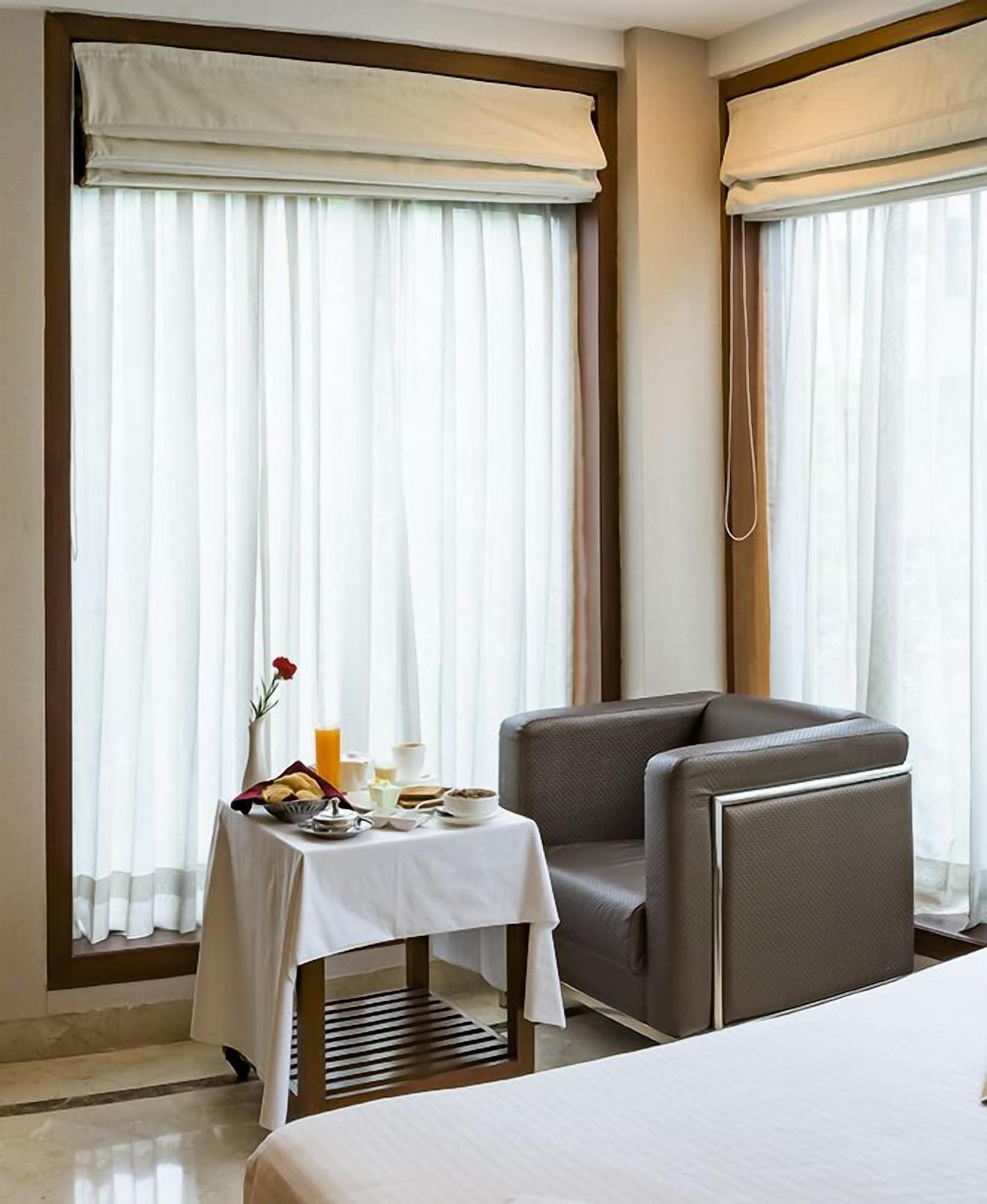 Hotel Casa Fortuna Kalküta Dış mekan fotoğraf